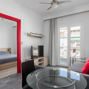 https://beourguest1-bright-central-suite.hotels-of-thessaloniki.com