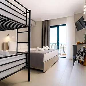 3* Ξενοδοχείο Samel